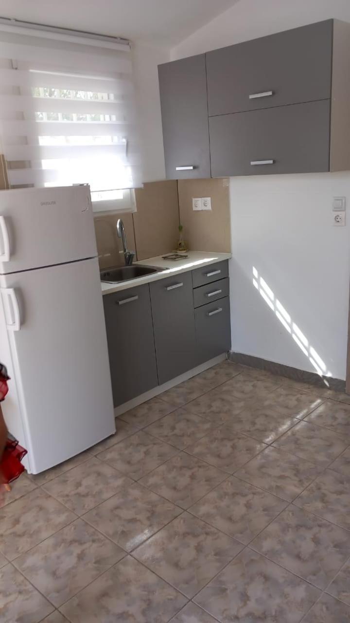Marjo House Apartment Artemida  Luaran gambar